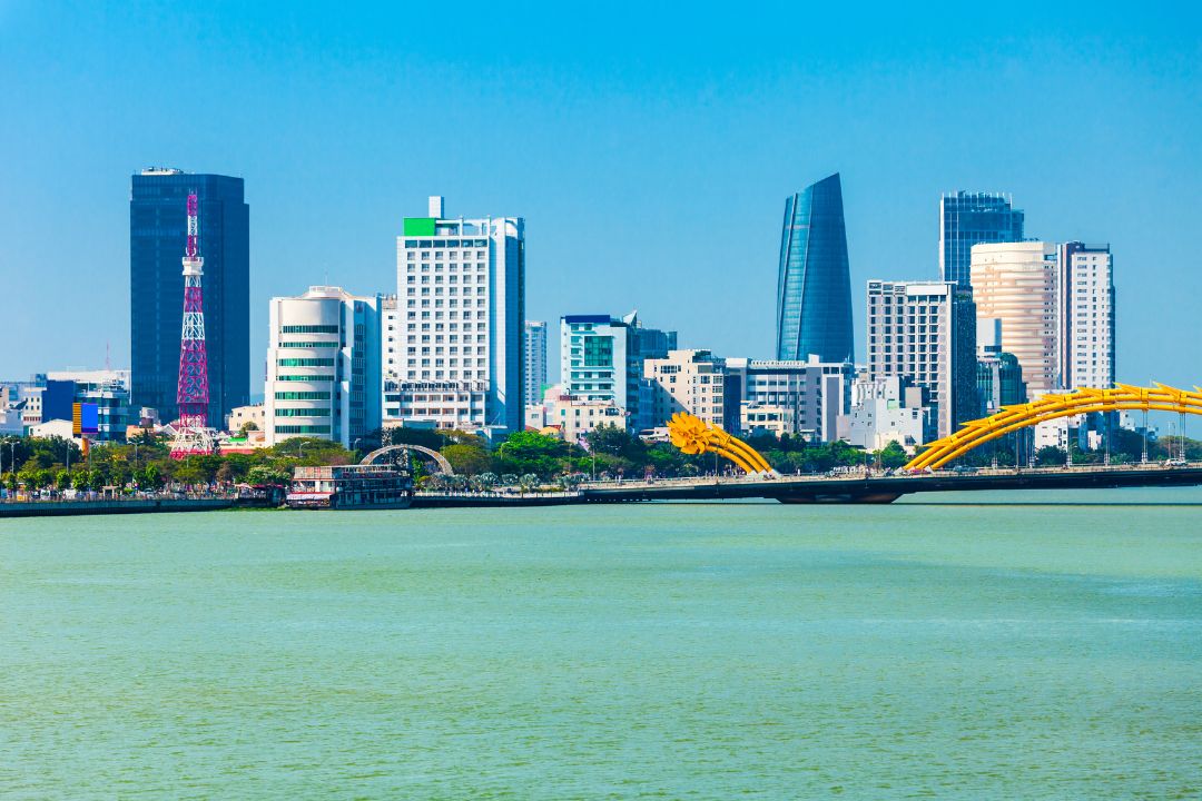 Dịch vụ đưa đón sân bay bằng xe Limousine tại Đà Nẵng