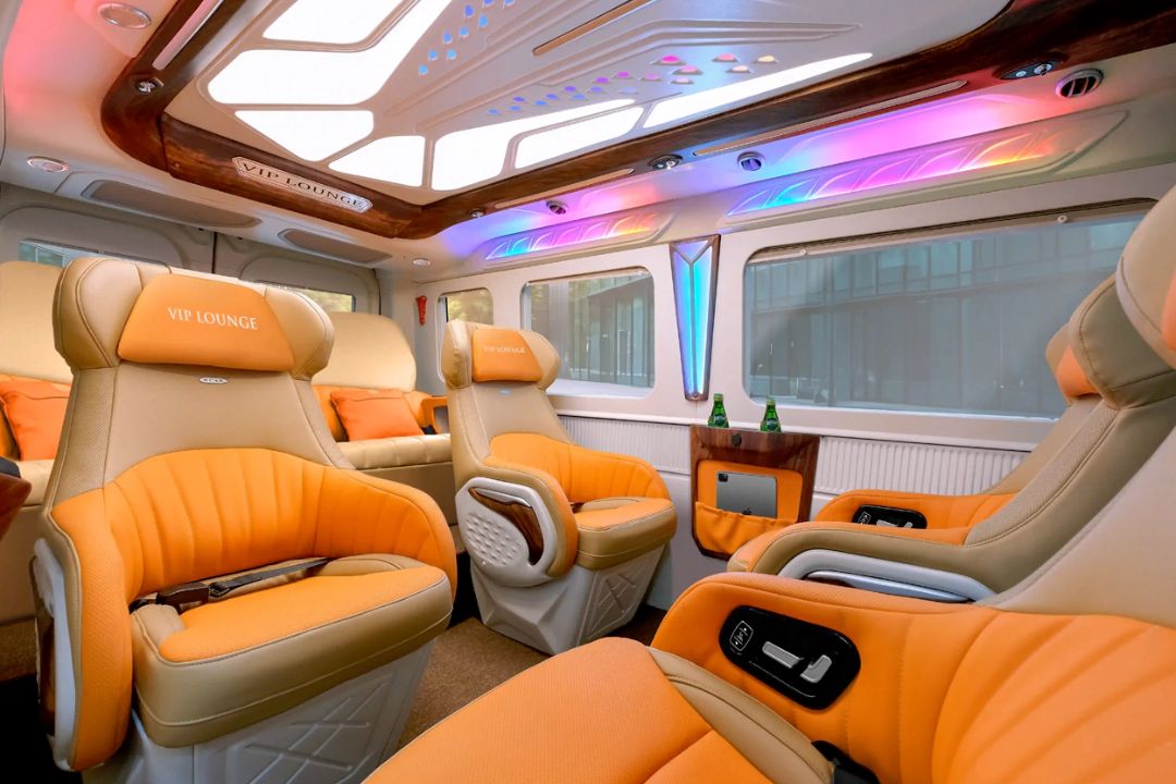 DCar Vip Lounge - Ford Transit
