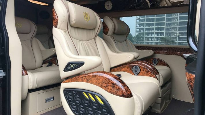 Ghế massage cao cấp trên xe limousine Dcar
