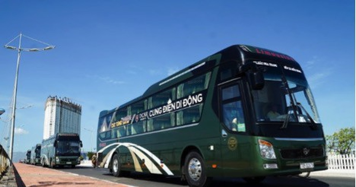 Xe DCar Limousine phù hợp cho các chuyến đi đường dài